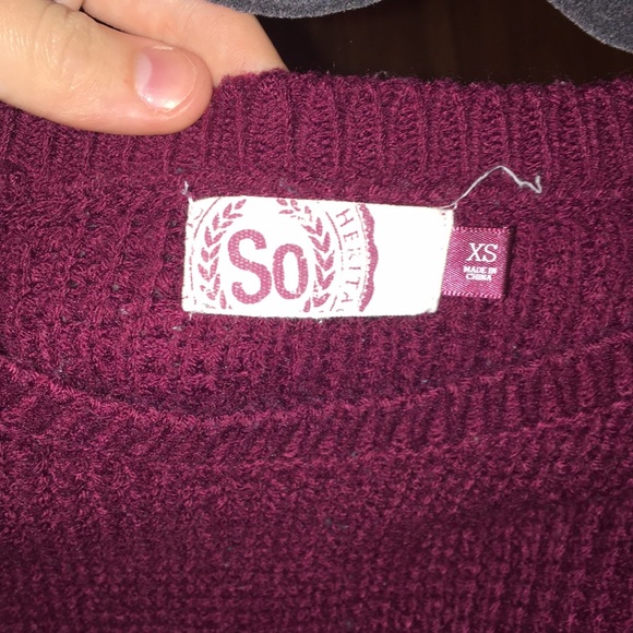 Burgundy Knitted Sweater size XS - Picture 3 of 3
